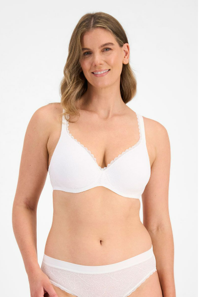 Berlei - Barely There Lace - YWLF