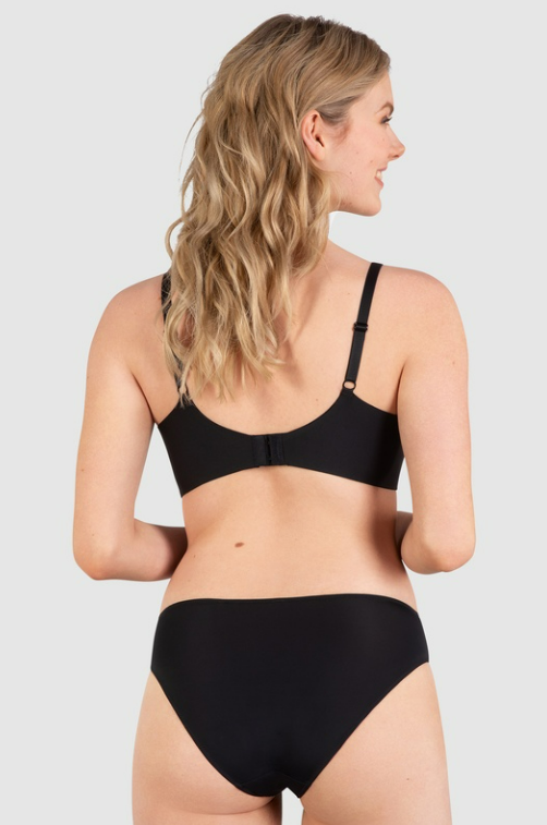 Naturana - Side Smoothing Soft Cup Wireless Padded Bra - 5232