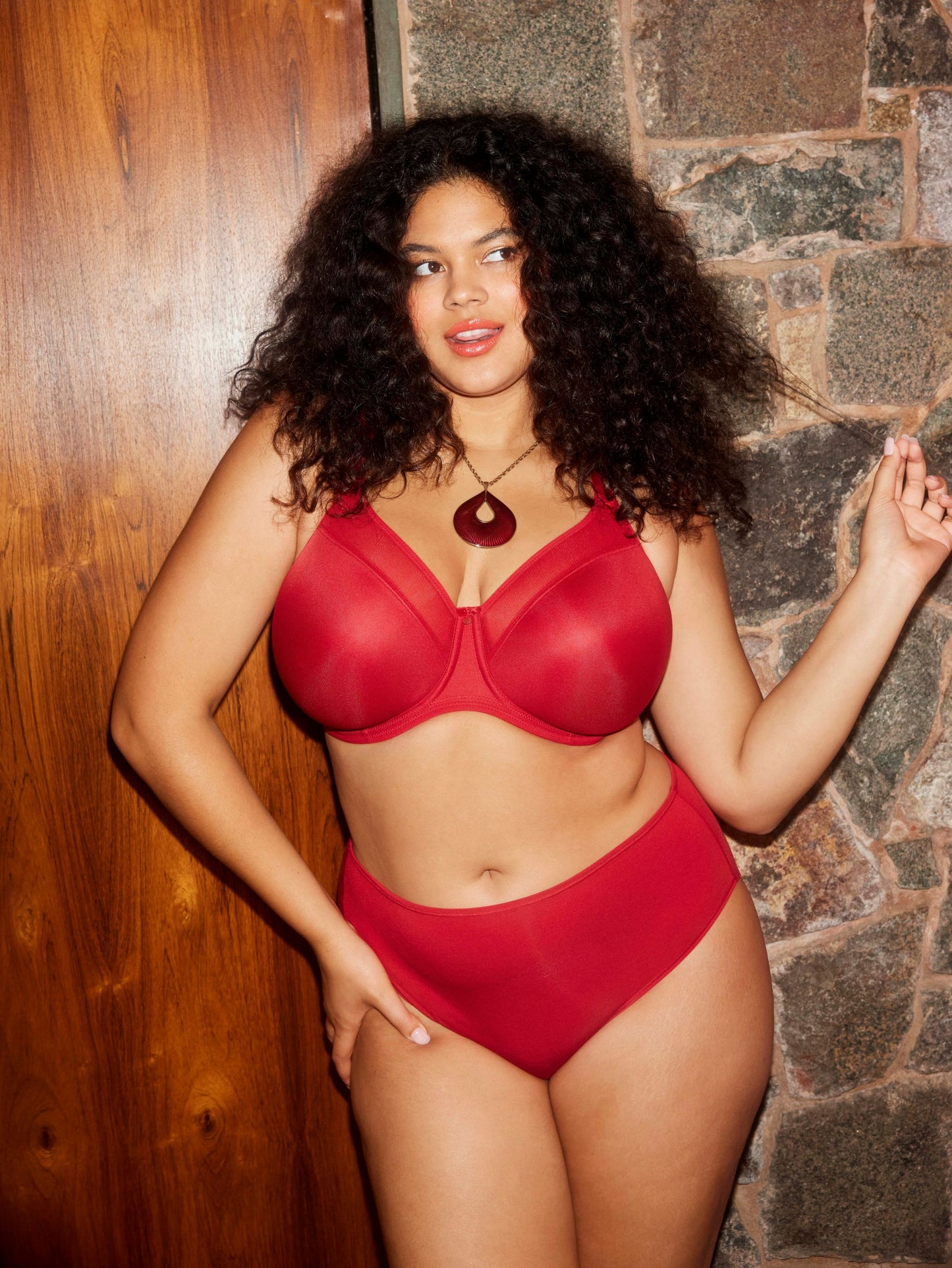 Elomi - Smooth Haute Red UW Moulded Non Padded Bra - EL4301